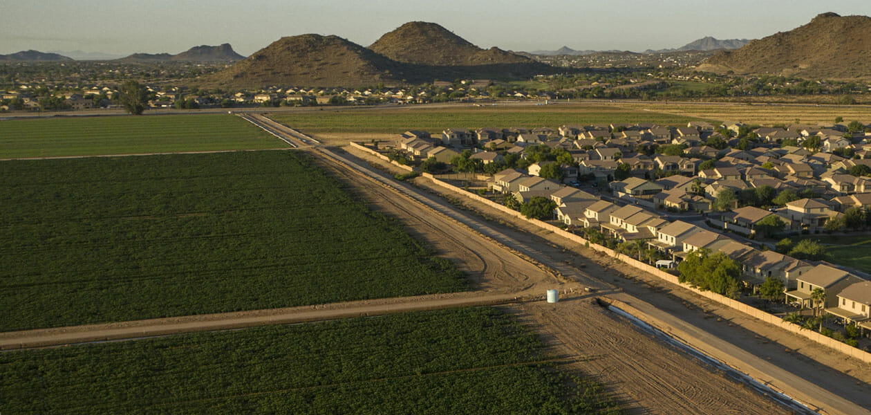 Kết quả hình ảnh cho Arizona’s water supplies are drying up. How will its farmers survive?